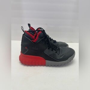 Adidas men’s size 7 Originals TUBULAR X Black Onix